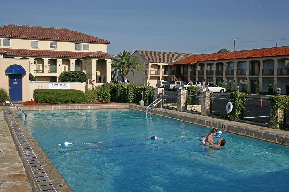 La Fiesta Ocean Inn & Suites St. Augustine Beach Екстер'єр фото